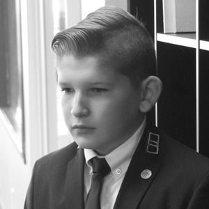 Meet your Posher, Connor